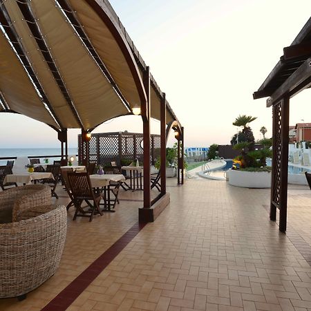 Hotel Cavalluccio Marino Santa Marinella Extérieur photo