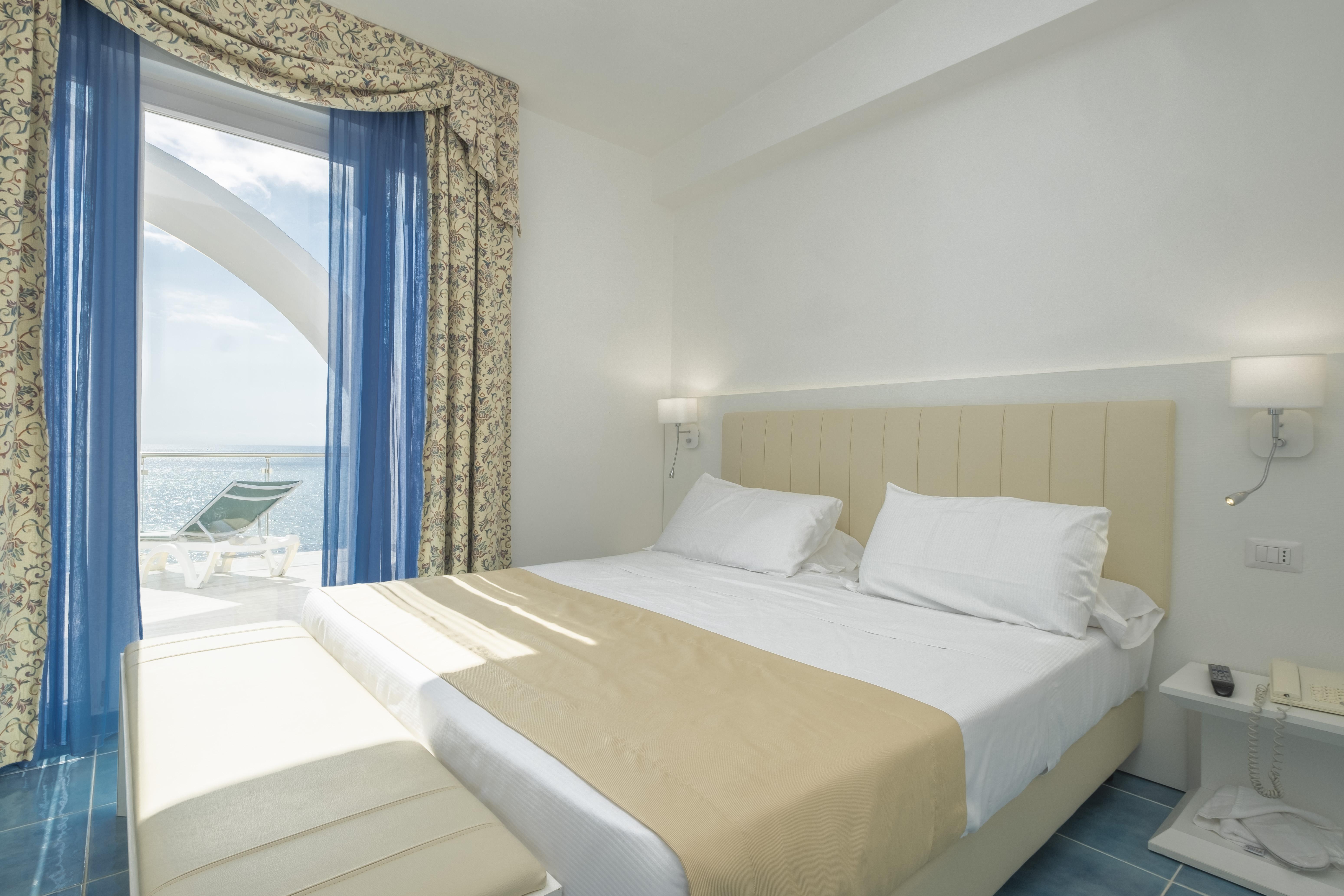 Hotel Cavalluccio Marino Santa Marinella Extérieur photo